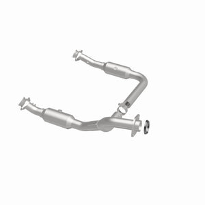 MagnaFlow Conv DF 06-09 Ford Explorer / 06-10 Mercury Mountaineer 4.6L Y-Pipe Assembly (49 State)