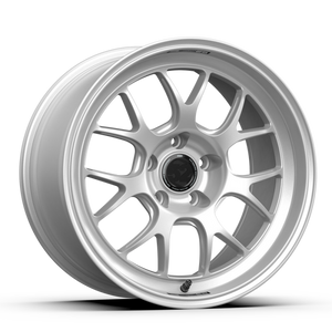 fifteen52 Apex RSR 18x10.5 5x120 25mm ET 72.56mm Center Bore Radiant Silver