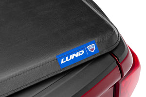 Lund 21-23 Ford F-150 (5.5ft. Bed) Hard Fold Tonneau Cover - Black