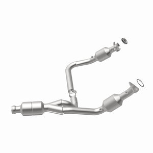 MagnaFlow Conv Direct Fit 14-16 GMC Sierra 1500 V6 4.3L