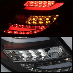 Spyder Mercedes Benz W204 C-Class 11-14 LED Tail Lights - Blk ALT-YD-MBZC11-LED-BK