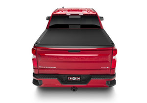 Truxedo 20-21 GMC Sierra & Chevrolet Silverado 1500 (New Body) w/CarbonPro 5ft 9in Sentry CT Cover