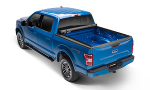 Lund 04-15 Nissan Titan (6.5ft. Bed w/o Utility TRack) Genesis Elite Roll Up Tonneau Cover - Black