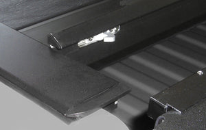 Roll-N-Lock 16-18 Toyota Tacoma Access Cab/Double Cab LB 73-11/16in M-Series Tonneau Cover