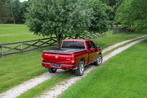 UnderCover 16-20 Toyota Tacoma 5ft Elite Bed Cover - Black Textured (Req Factory Deck Rails)