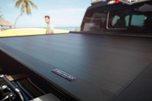 Roll-N-Lock 09-14 Ford F-150 67in E-Series Retractable Tonneau Cover