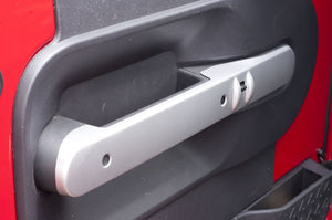 Rugged Ridge 07-10 Jeep Wrangler JK Silver Front Door Handle Trim