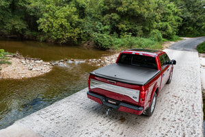 UnderCover 17-20 Ford F-250/F-350 6.8ft SE Bed Cover - Black Textured