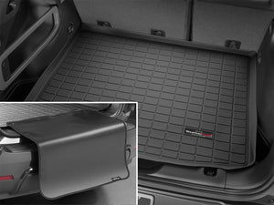 WeatherTech 14+ Jeep Cherokee Cargo Liner w/ Bumper Protector - Black