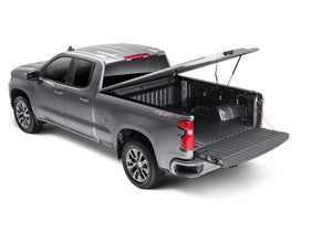 UnderCover 19-20 GMC Sierra 1500 (w/o MultiPro TG) 5.8ft Elite LX Bed Cover - Silver Ice