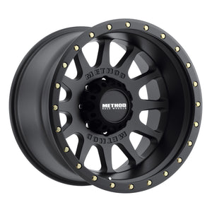 Method MR605 NV 20x10 -24mm Offset 8x6.5 121.3mm CB Matte Black Wheel