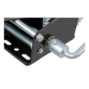 Curt Hand Winch (2100lbs 9-3/4in Handle)